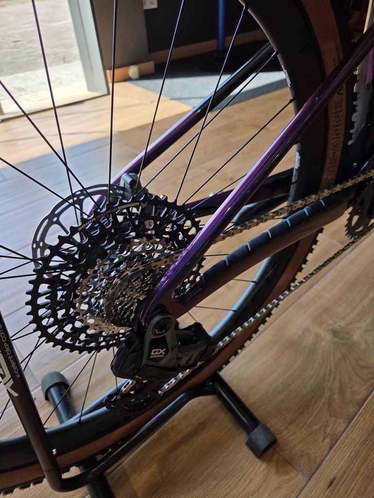 Used Trek Supercaliber SRAM GX Eagle AXS (T-Type) 2025 Mountainbike, Black, 29 — image 10 of 24