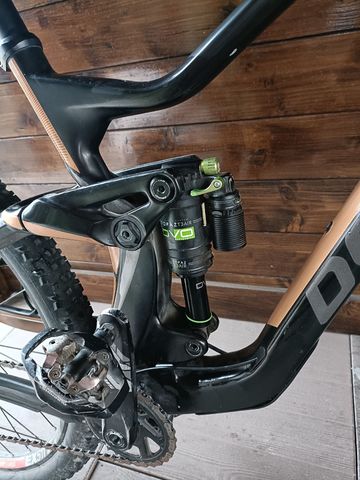 Brugt Devinci Troy Full Carbon 2021 2021 Mountainbike — billede 3 af 4
