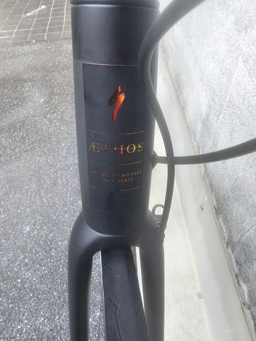 Brugt Specialized Aethos SRAM Red eTap AXS 2024 Road & Gravel — billede 5 af 8