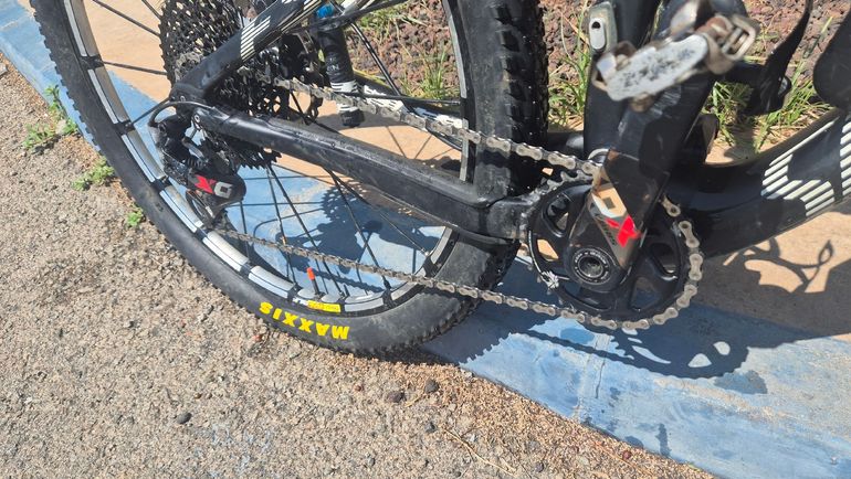 Używany Specialized Epic Elite Carbon World Cup 2015 2015 Mountainbike — zdjęcie 3 z 3