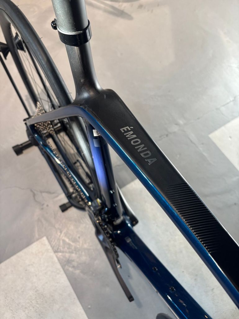 Used Trek Émonda SL 7 2023 2023 Road & Gravel — image 3 of 6