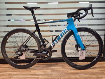 Used Factor Ostro Shimano Ultegra Di2 2025 Road & Gravel