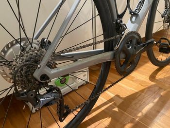 Used BMC Roadmachine Shimano Ultegra 2020 Road & Gravel, Light Gray — image 4 of 4