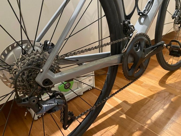Used BMC Roadmachine Shimano Ultegra 2020 Road & Gravel, Light Gray — image 4 of 4