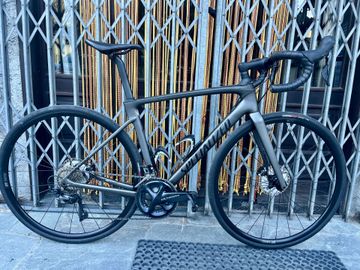 Used Specialized Roubaix Comp 2021 2021 Road & Gravel, Light Gray — image 2 of 4