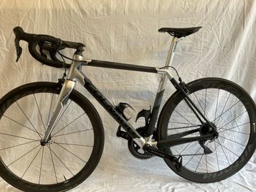 Używany Colnago C64 Carbon 2021 Road & Gravel — zdjęcie 2 z 17