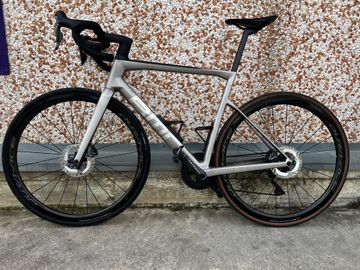 Używany BMC Teammachine Shimano Ultegra Di2 2023 Road & Gravel — zdjęcie 2 z 4