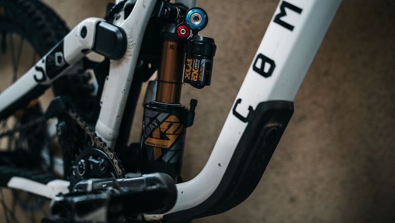 Używany Commencal Supreme V5 2024 Mountainbike — zdjęcie 9 z 9