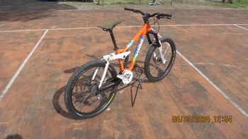 Used Kona STINKY TL 2011 2011 Mountainbike, Orange, 26 — image 2 of 10