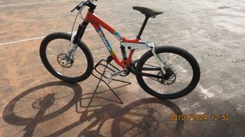 Used Kona STINKY TL 2011 2011 Mountainbike, Orange, 26 — image 9 of 10