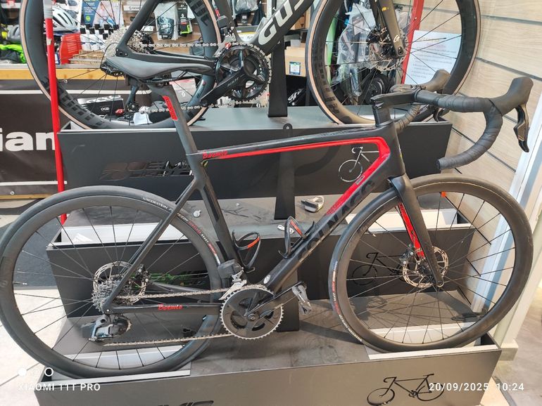 Colnago V3 Disc Rival AXS Bike 2024 2024