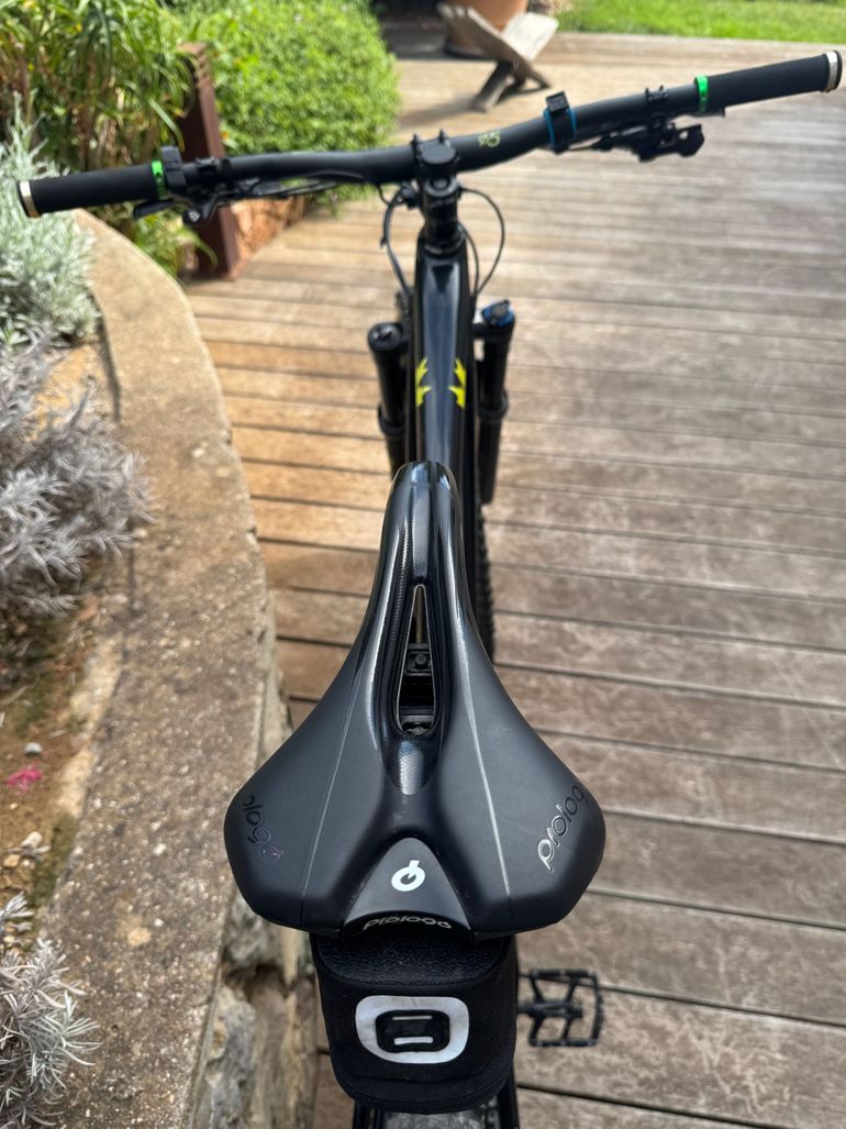 Used Rocky Mountain Altitude SRAM EX1 2019 Mountainbike, Black — image 5 of 6