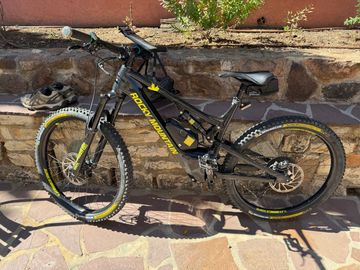 Used Rocky Mountain Altitude SRAM EX1 2019 Mountainbike, Black — image 1 of 6
