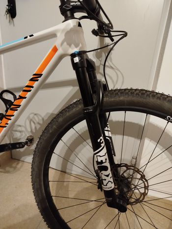 Used Canyon CANYON EXCEED CF 7 2021 Mountainbike, White — image 5 of 8