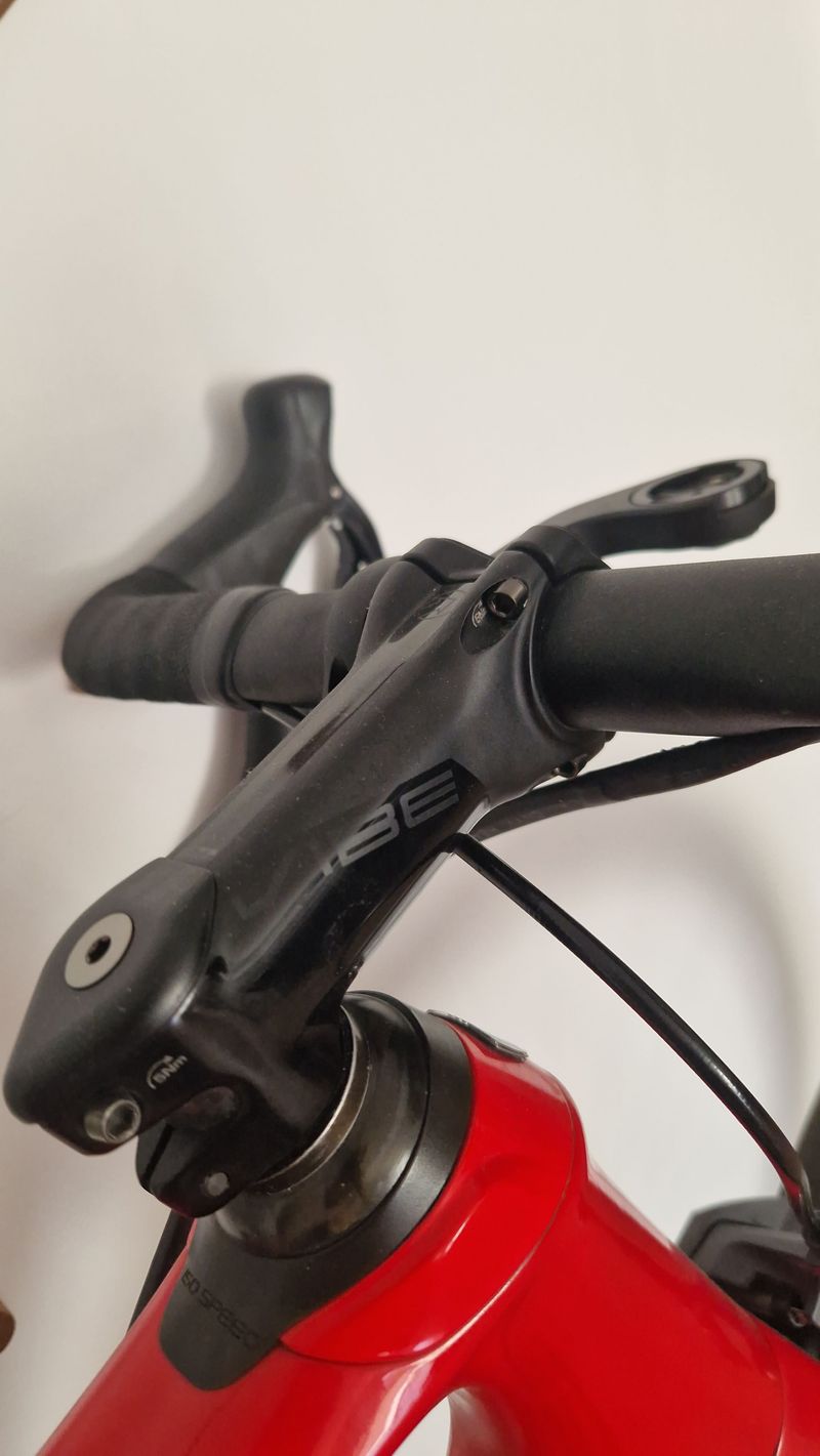 Used Trek SLR 2019 Road & Gravel, Red — image 6 of 10