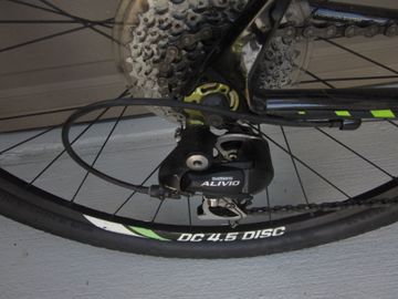 Used Cannondale SL4 2012 Mountainbike, Green — image 24 of 36
