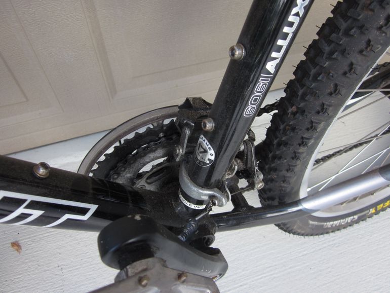 Used Giant Sedona 2014 Mountainbike, Light Gray — image 17 of 19