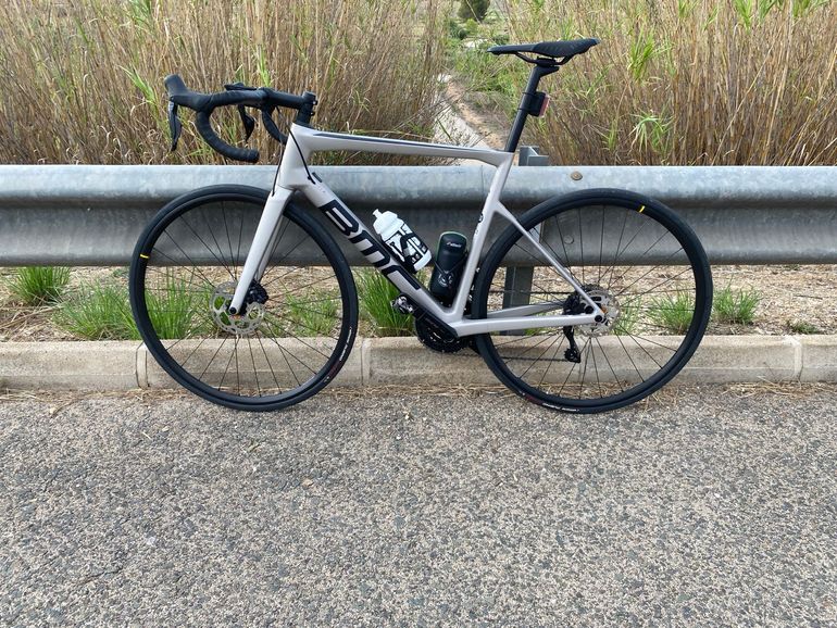 Used BMC Teammachine SLR FOUR 2024 2024 Road & Gravel, Light Gray — image 3 of 3