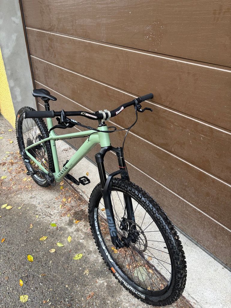 Used Canyon Stoic 4 2023 2023 Mountainbike, Verde — image 4 of 6