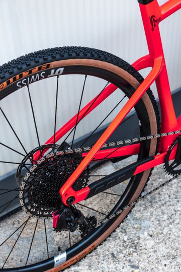 Used BMC URS TWO 2024 2024 Road & Gravel, Black — image 4 of 6