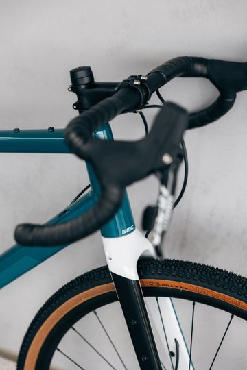 Gebrauchtes BMC Urs SRAM Apex 2024 Road & Gravel, Weiß — Bild 3 von 6