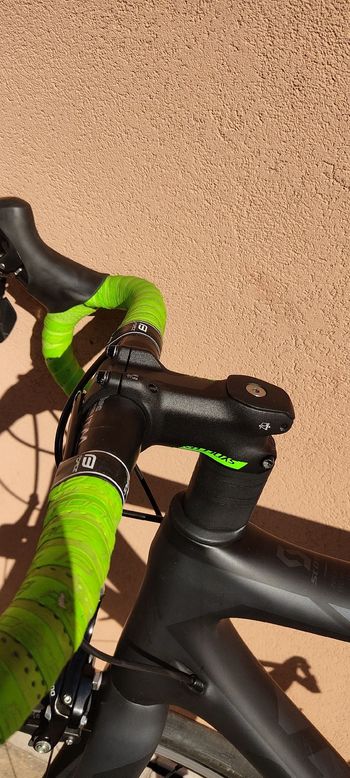 Used Scott Addict Shimano 105 2017 Road & Gravel, Schwarz — image 4 of 13