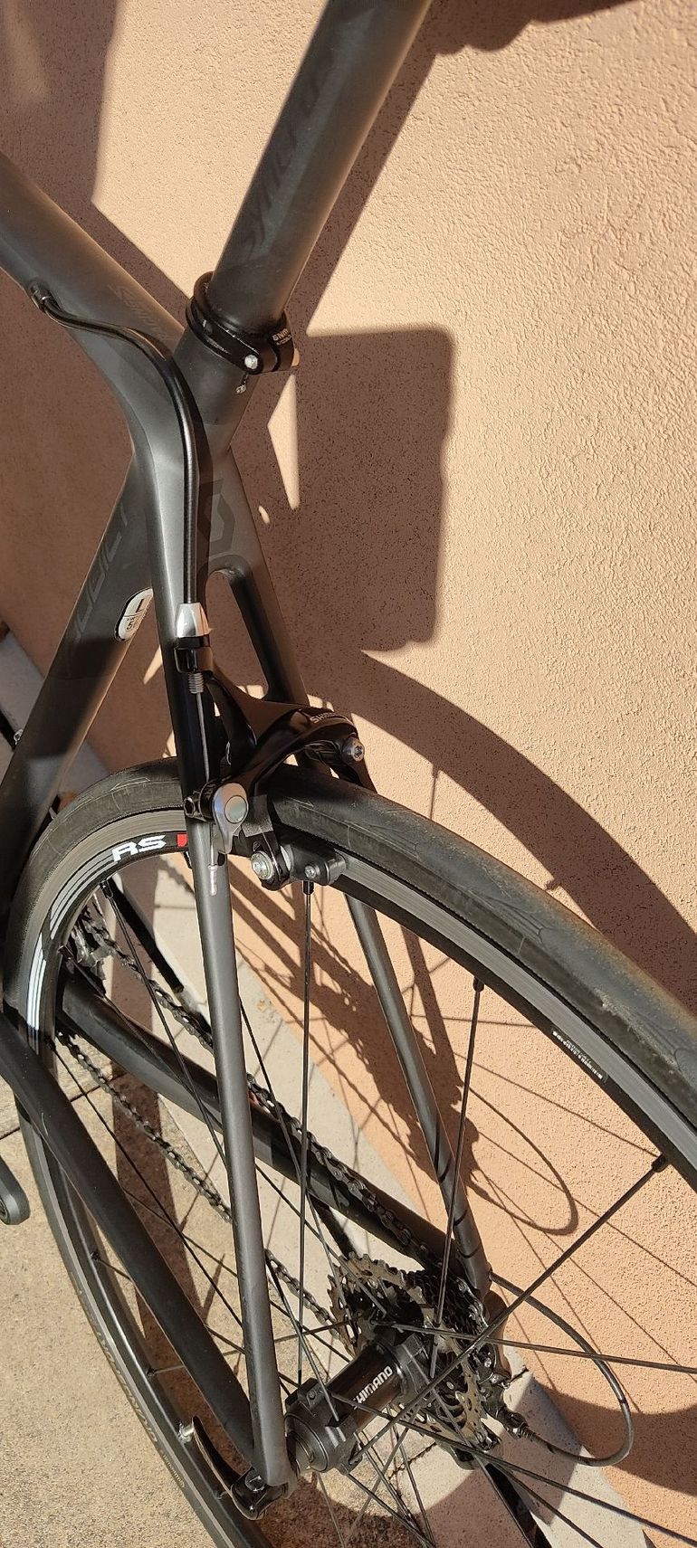 Used Scott Addict Shimano 105 2017 Road & Gravel, Schwarz — image 8 of 13