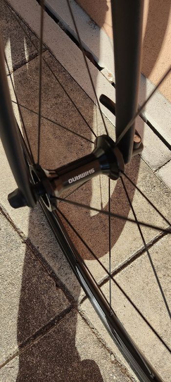 Used Scott Addict Shimano 105 2017 Road & Gravel, Schwarz — image 7 of 13