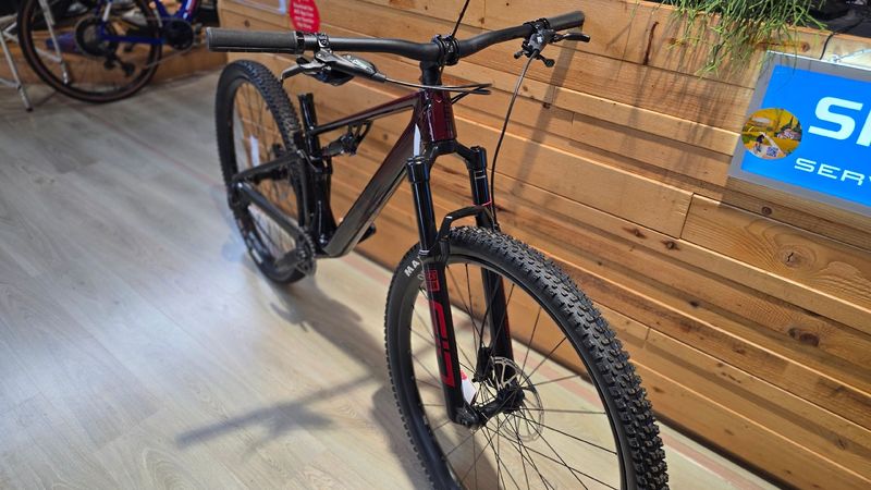 Used BMC Fourstroke LT ONE 2024 2024 Mountainbike, Red, 29 — image 3 of 3