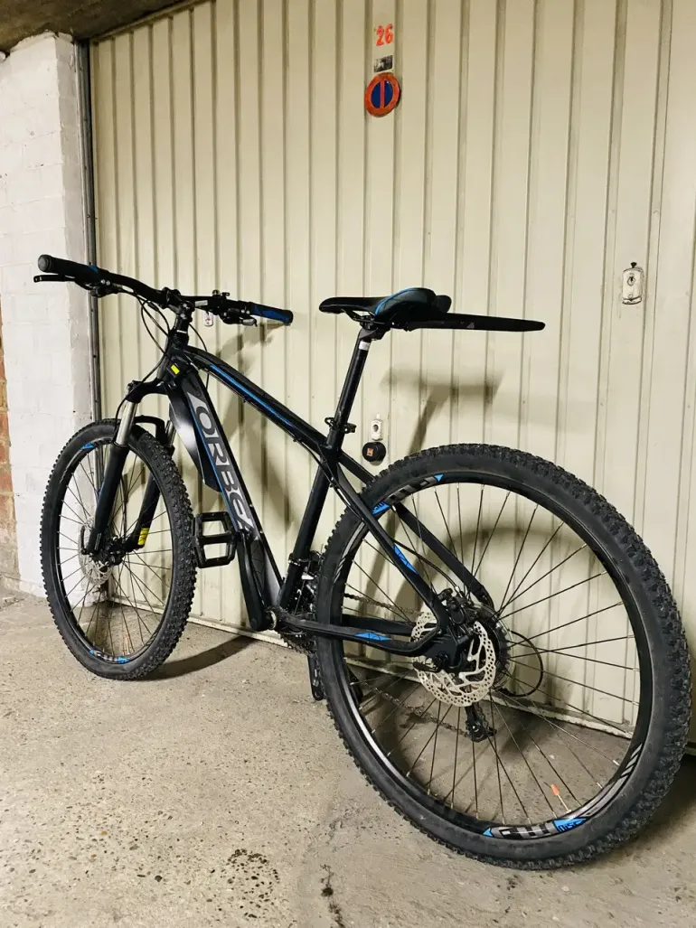 Orbea MX 40 27.5 used in M buycycle