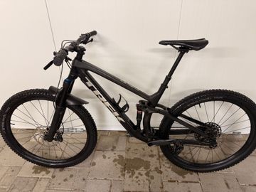 Brugt Trek Fuel EX 9.8 XT 2021 2021 Mountainbike — billede 2 af 11