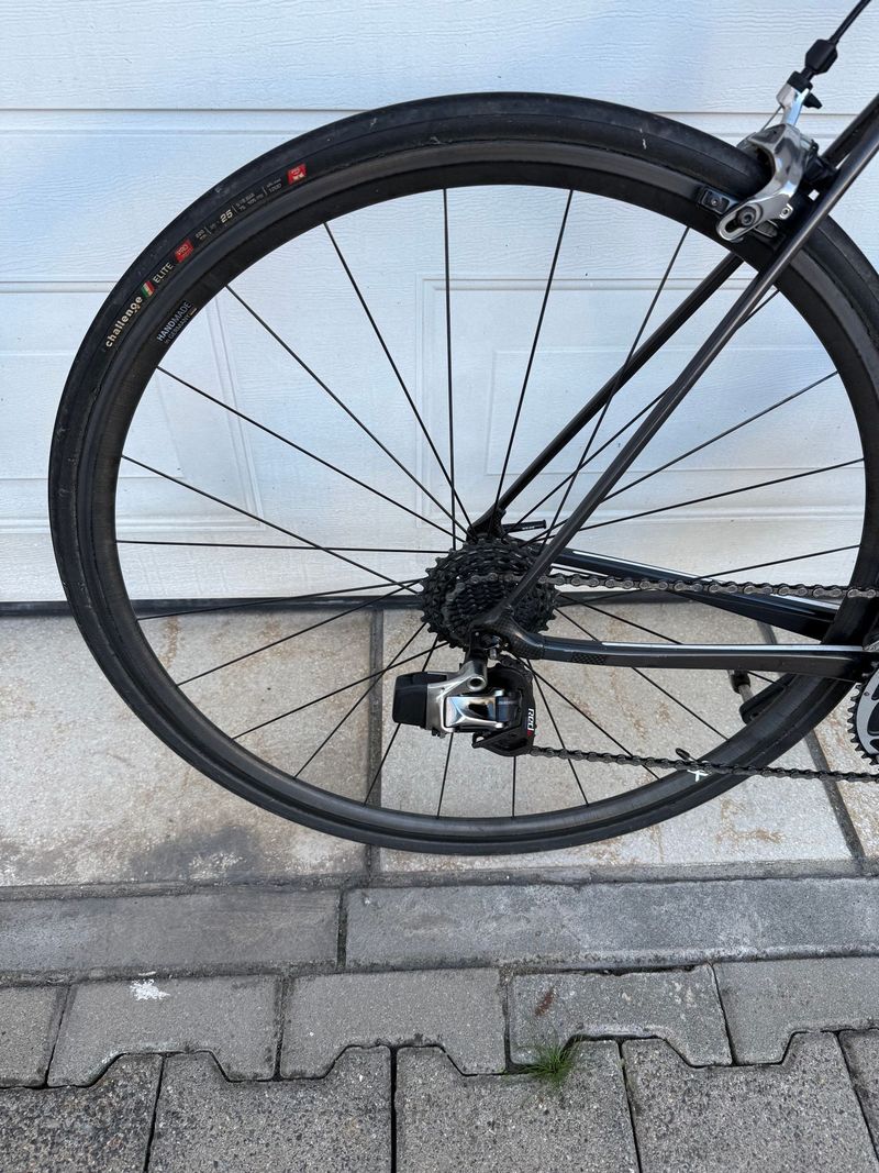 Used Ax-lightness Vial SRAM Red eTap AXS 2018 Road & Gravel, Black — image 4 of 7