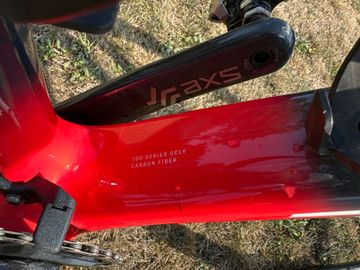 Used Trek Boone 2023 Road & Gravel, Red — image 5 of 8