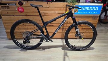 Gebrauchtes Specialized Epic World Cup Expert 2025 2025 Mountainbike, Schwarz, 29 — Bild 1 von 3