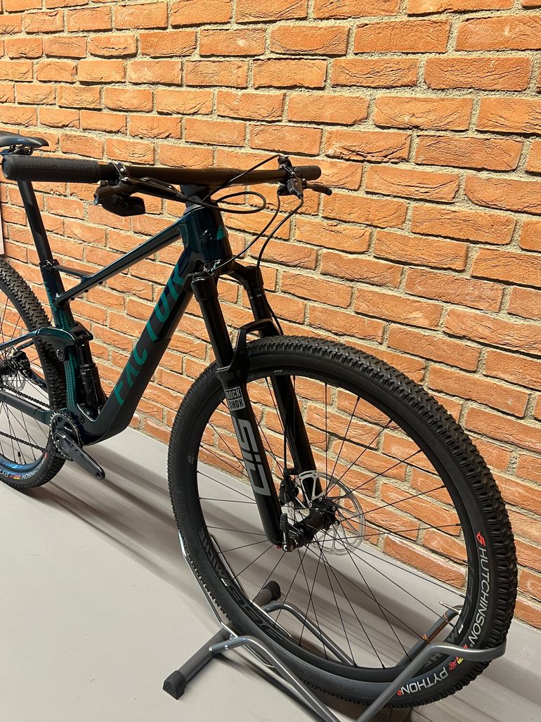 Used Factor XC SRAM GX AXS 2023 Mountainbike — image 4 of 9