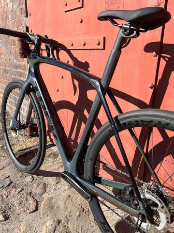 Trek Domane SL 7 2021 2021 Road & Gravel de segunda mano, Negro — imagen 5 de 7