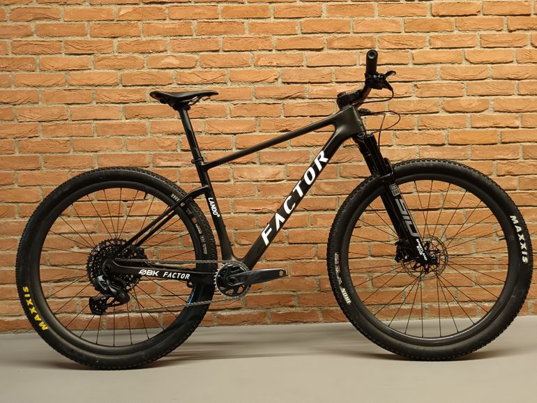 Used Factor LANDO HT SRAM GX EAGLE AXS 2023 Mountainbike — image 1 of 12
