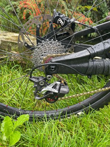 Polygon COLLOSUS DH9 2020 2020 Mountainbike d'occasion — image 4 sur 11
