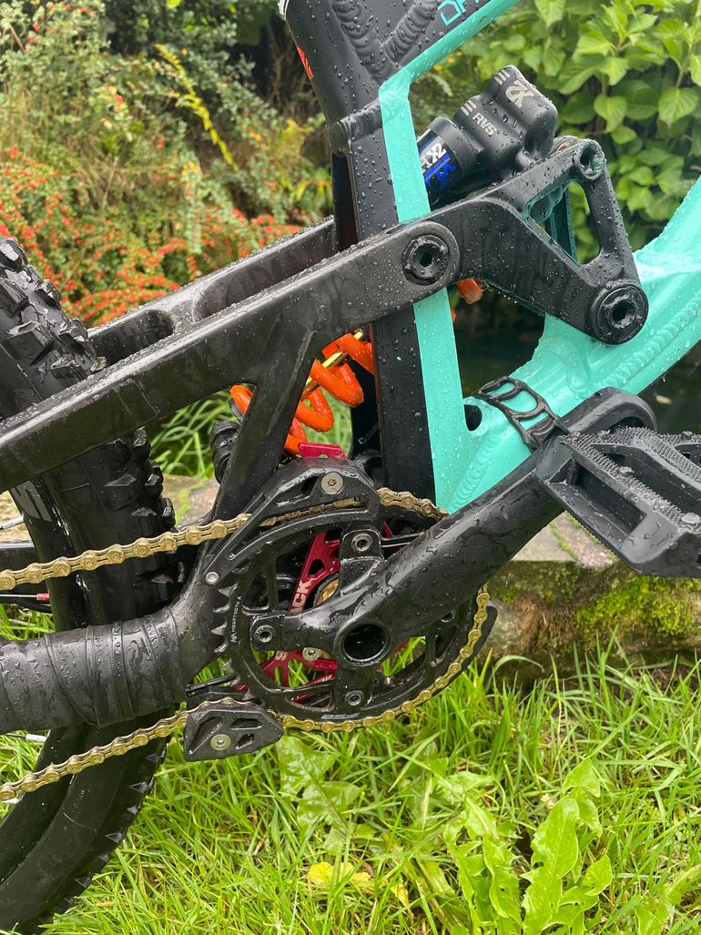 Polygon COLLOSUS DH9 2020 2020 Mountainbike d'occasion — image 3 sur 11