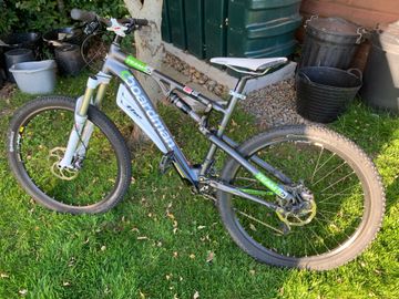 Used Boardman Team Fs 2011 2011 Mountainbike, Light Gray — image 2 of 4