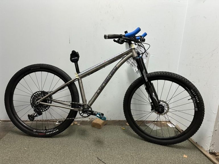 Used Lynskey Live Wire Frame Frameset 2022 Mountainbike, Light Gray — image 2 of 5