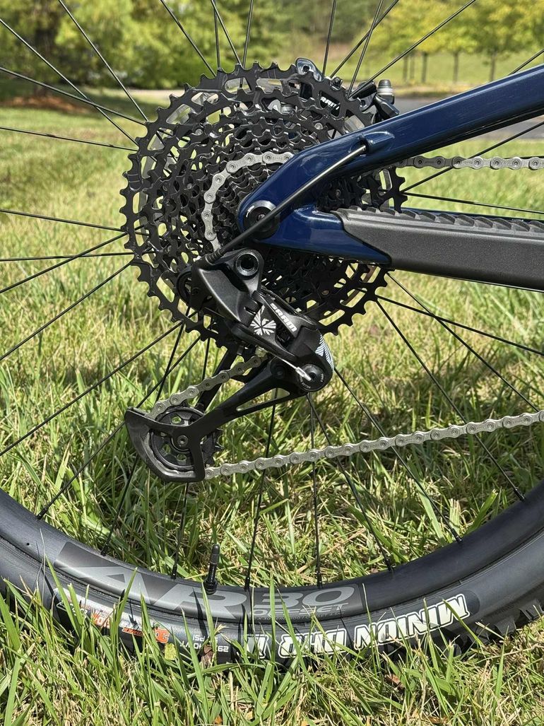 Used Santa Cruz MEGATOWER R / Carbon C 2023 2023 Mountainbike, Blu — image 23 of 23
