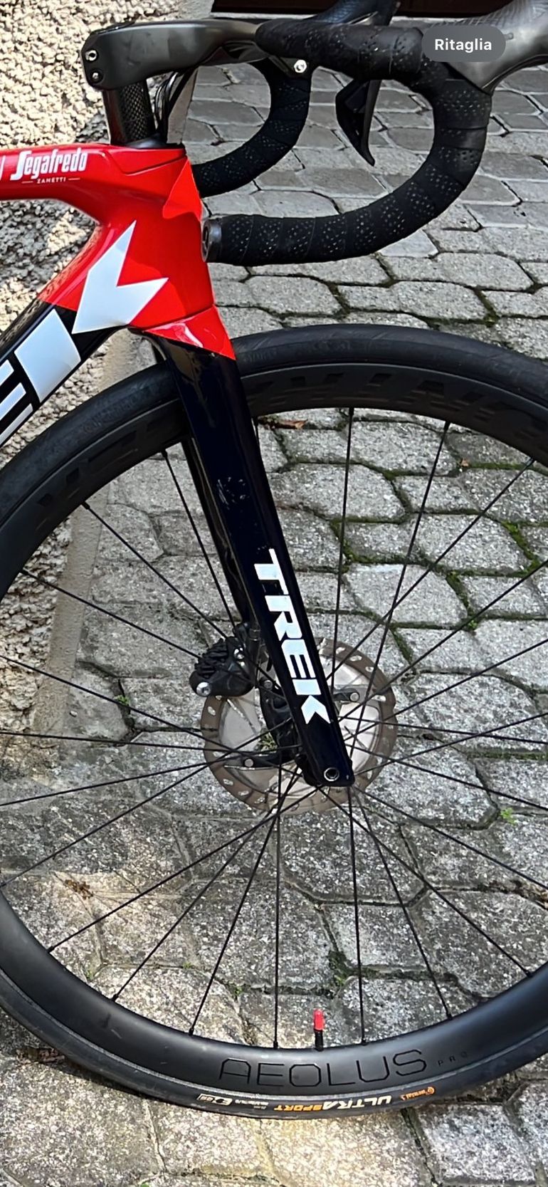 Used Trek Emonda SLR7 2021 Road & Gravel, Red — image 6 of 7