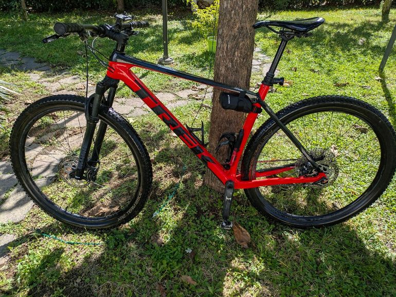 Brugt Trek Procaliber 9.5 2024 2024 Mountainbike — billede 1 af 24