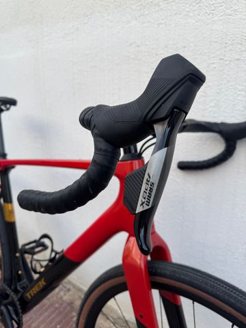 Used Trek Checkpoint SRAM Apex 2024 Road & Gravel, Red — image 8 of 12