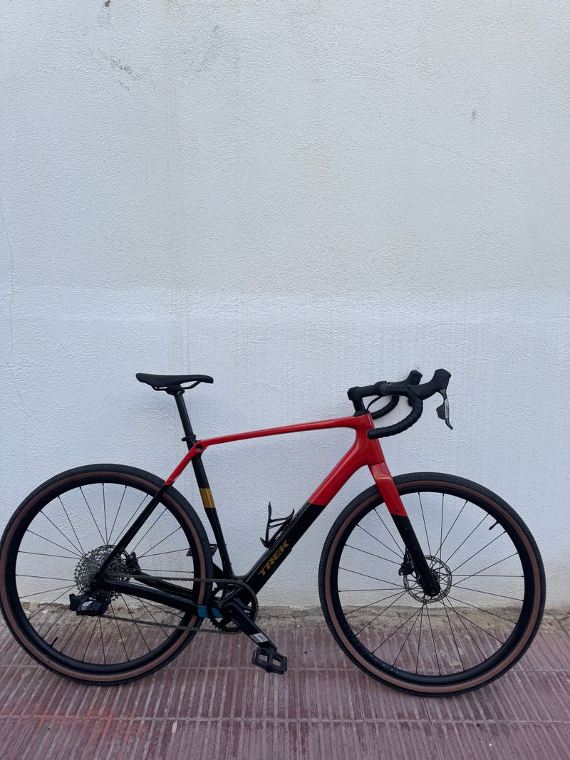 Used Trek Checkpoint SRAM Apex 2024 Road & Gravel, Red — image 11 of 12