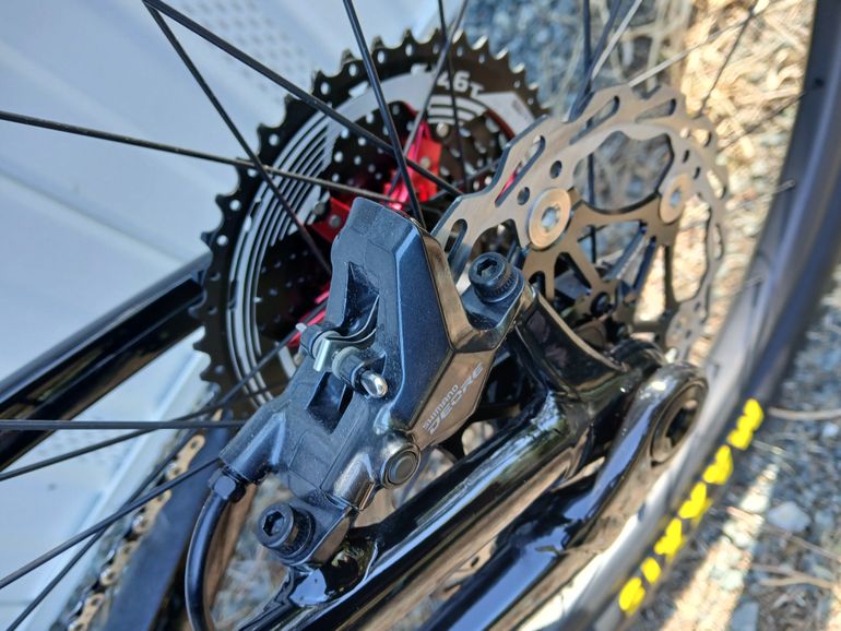 Used Orbea Rise Shimano Deore XT Di2 2022 Mountainbike, Orange, 29 — image 3 of 13