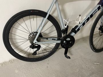 Brugt Trek Émonda SL 6 Di2 2023 2023 Road & Gravel — billede 4 af 5