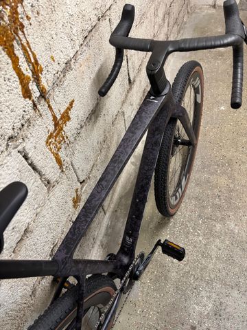 Tweedehands Megamo SILK 02 2026 2026 Road & Gravel — afbeelding 5 van 6