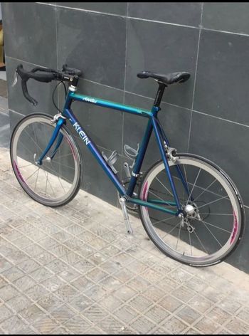 Klein, Aelus